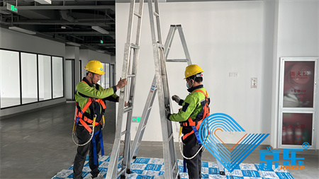 空調(diào)主機(jī)深度清洗全指南 年省電費(fèi)30%實操方案