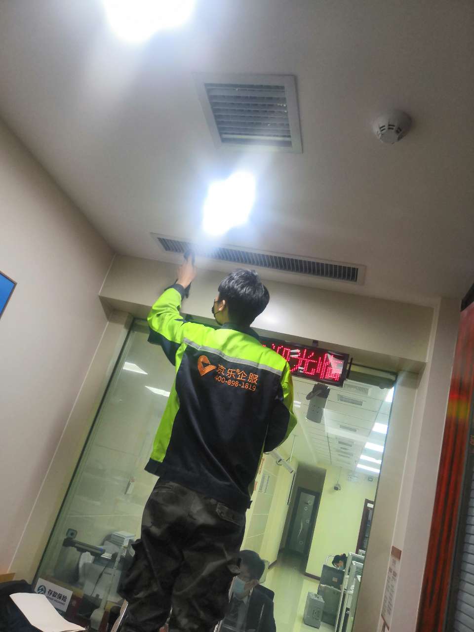 無錫盾安空調(diào)售后維修