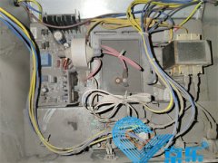 中央空調(diào)螺桿機(jī)組保養(yǎng)步驟 確保空調(diào)穩(wěn)定運(yùn)行的必備知識